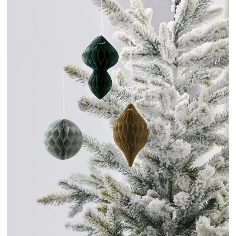 Mini Assorted Ornament 3ct - Image 2