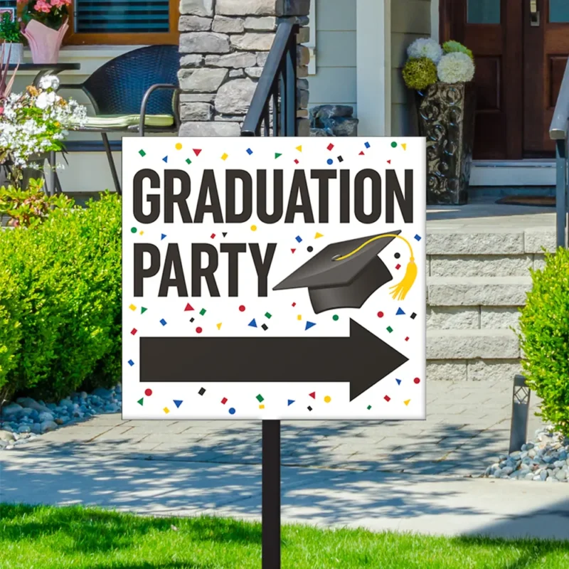 GRADUATION YARD SIGNS