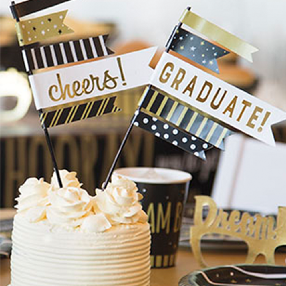 GRADUATION CAKE TOPPER
